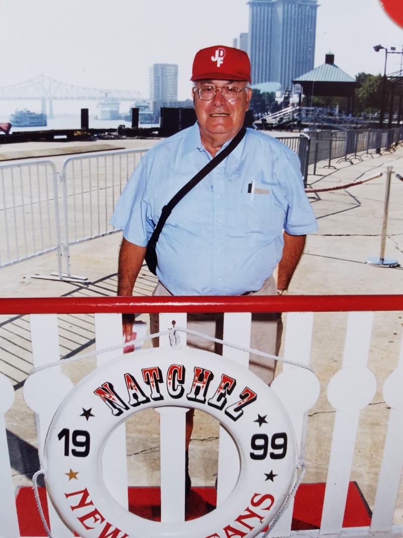 Ralph Mastoloni wearing his "JDF" (today known as "JDRF") hat in the late 1990s