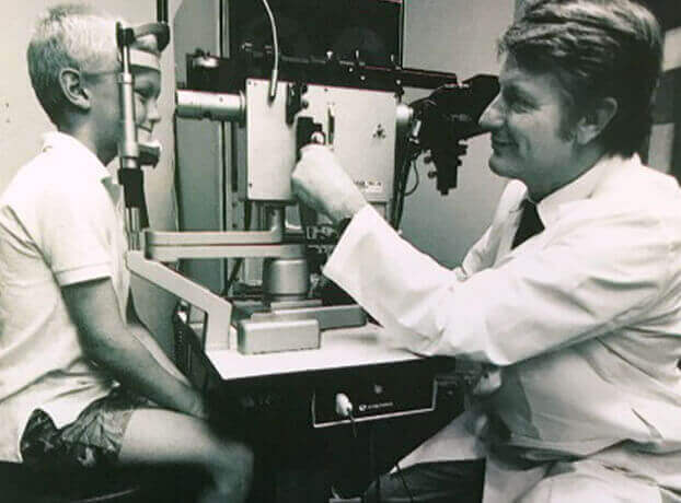 Patient receiving a diabetic eye exam